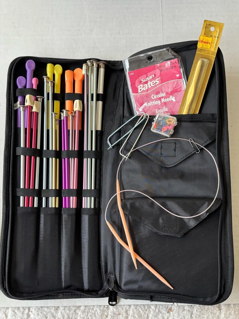 Vintage Knitting Needles Lot ArtBin Case Susan Bates Circular Crochet Hook Set
